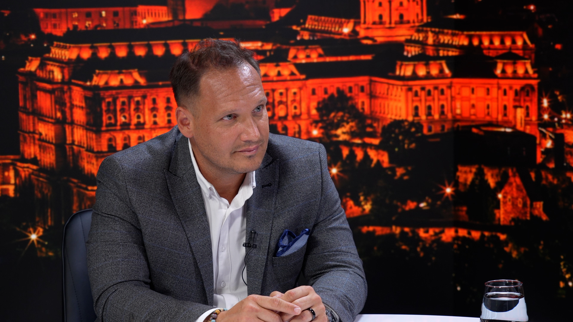 Végvári Tibor